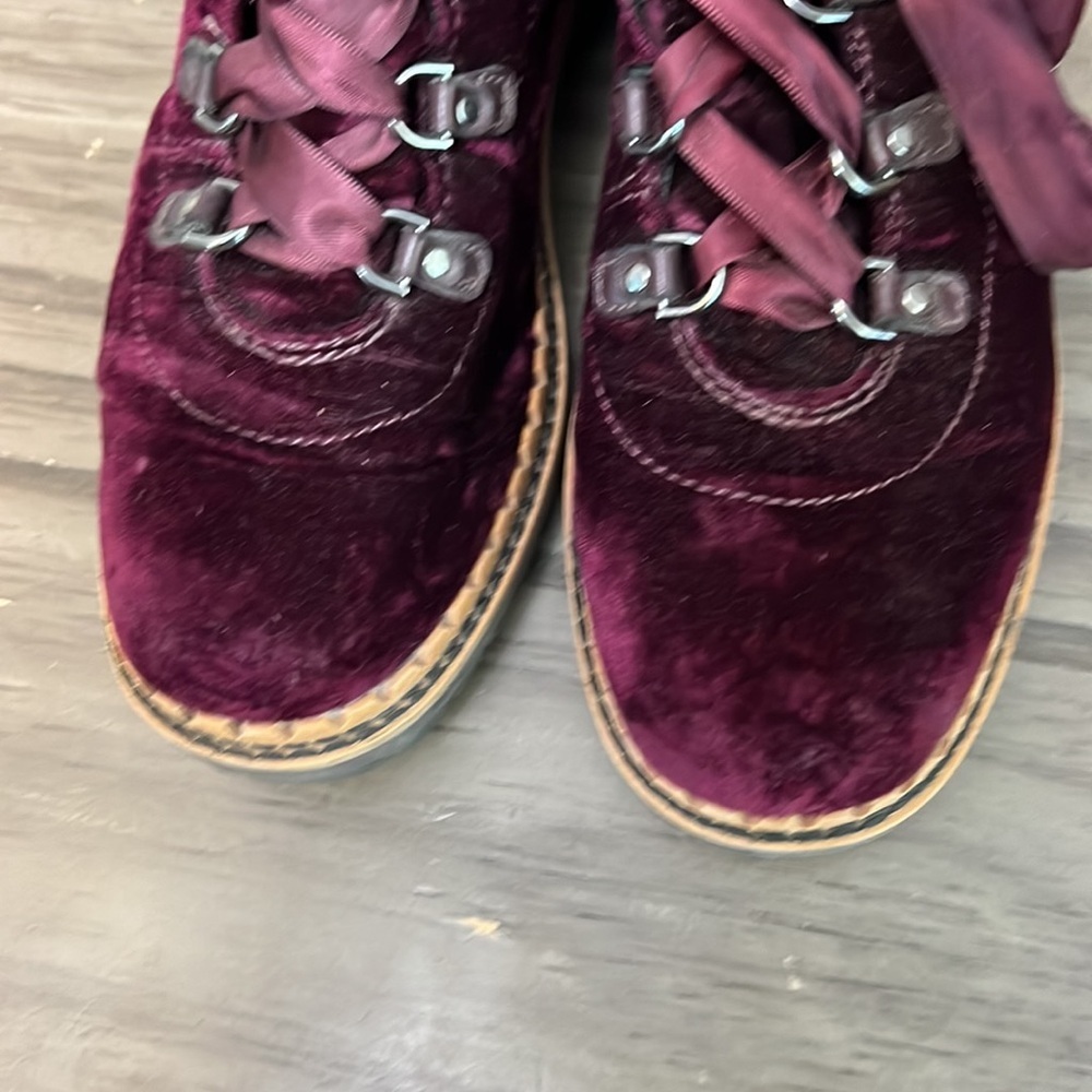 SAM EDELMAN PURPLE VELVET LACE UP BOOTS SIZE 6 - Picture 16 of 16